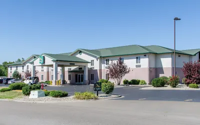 Quality Inn Junction City - Near Fort Riley