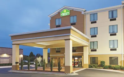 La Quinta Inn & Suites by Wyndham Warner Robins - Robins AFB