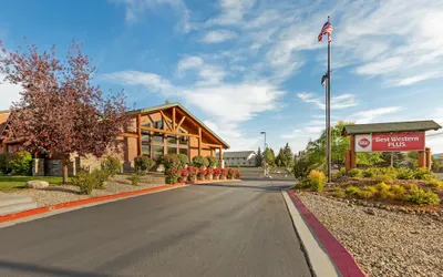 Best Western Plus McCall Lodge & Suites