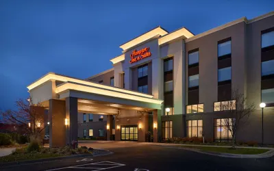 Hampton Inn & Suites Rogers