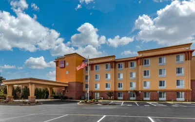 Comfort Suites Seaford