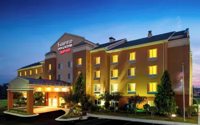 Fairfield Inn and Suites by Marriott Atlanta McDonough