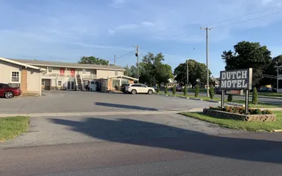 Dutch Motel Palmyra