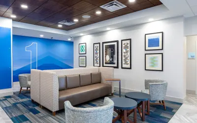 Holiday Inn Express & Suites Asheville Downtown by IHG