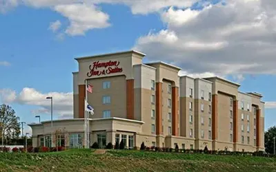 Hampton Inn & Suites Pittsburgh-Meadow Lands