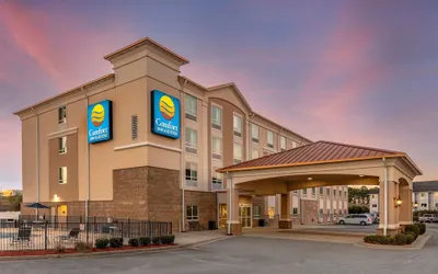 Comfort Inn & Suites