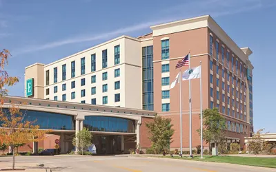 Embassy Suites by Hilton E Peoria Riverfront Conf Center