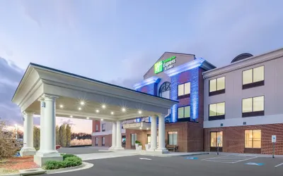 Holiday Inn Express Hotel & Suites Tappahannock, an IHG Hotel