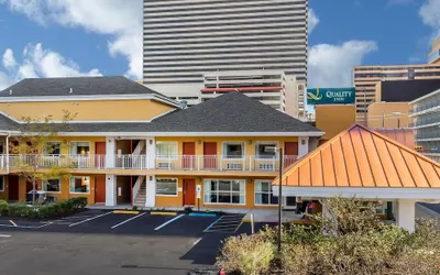 Quality Inn Flamingo