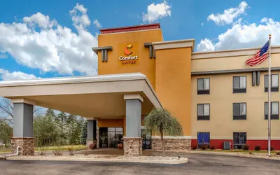 Comfort Suites South