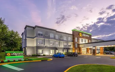 La Quinta Inn & Suites by Wyndham Mt. Laurel - Philadelphia