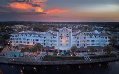 The Waterfront Inn