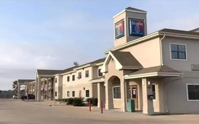 Studio 6 Bay City, TX