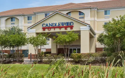 Candlewood Suites Destin-Sandestin, an IHG Hotel