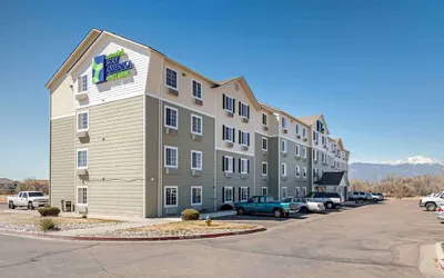 Extended Stay America Select Suites - Colorado Springs - Airport