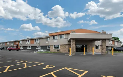 Quality Inn Madison West Near University Area