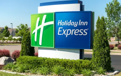 Holiday Inn Express & Suites Lexington Dtwn Area-Keenland, an IHG Hotel