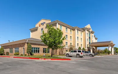 Comfort Inn & Suites Denison - Lake Texoma