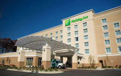 Holiday Inn Purdue - Fort Wayne, an IHG Hotel