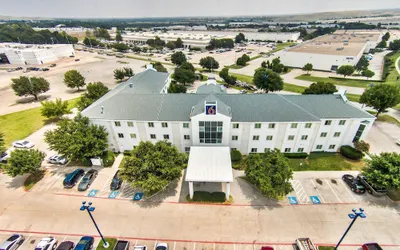 Motel 6 Lewisville, TX - Dallas