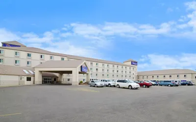 Sleep Inn & Suites Conference Center and Water Park