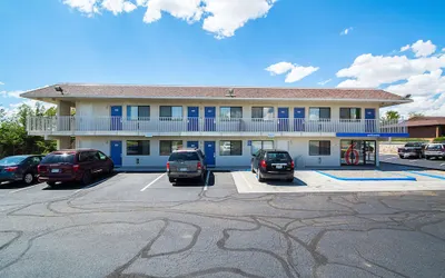 Motel 6 Pueblo, CO - I-25