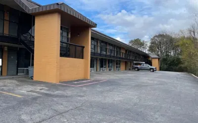 Budget Inn Greenville By Hotel O I-85 