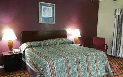 Executive Inn and Suites Waxahachie