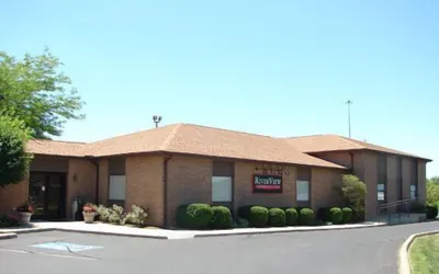 Christopher Inn and Suites