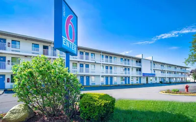 Motel 6 Warren, MI - Detroit East