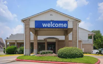 Motel 6 Baytown, TX - Baytown East