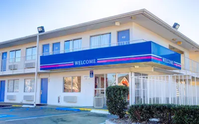 Motel 6 Murfreesboro, TN