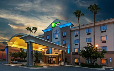 Holiday Inn Express Hotel & Suites Pharr, an IHG Hotel