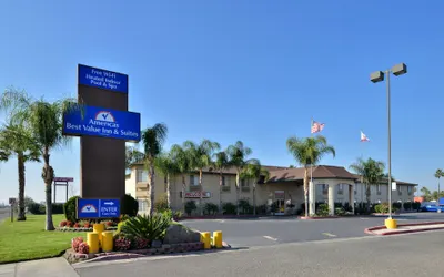 Americas Best Value Inn & Suites Madera