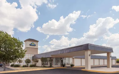 Days Inn by Wyndham Hillsboro TX