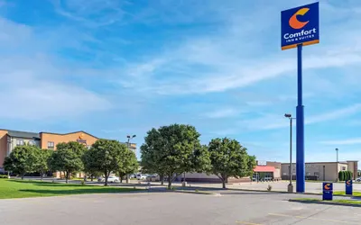 Comfort Inn & Suites