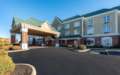 Country Inn & Suites by Radisson, Findlay, OH