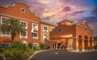 Comfort Suites Lady Lake - The Villages