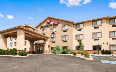 Best Western Plus Eagleridge Inn & Suites