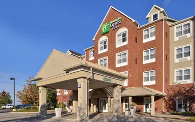 Holiday Inn Express St. Louis West - O'Fallon by IHG