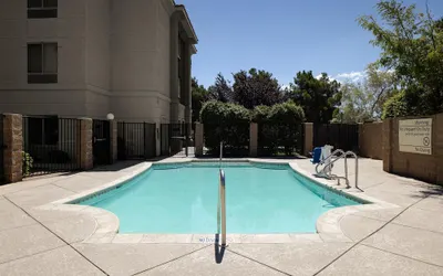 Hampton Inn & Suites Palmdale