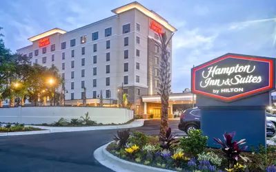 Hampton Inn & Suites Charleston Airport