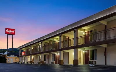 Red Roof Inn Caryville