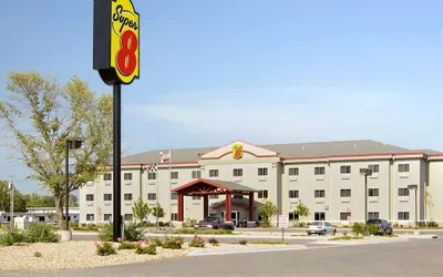 Super 8 by Wyndham Topeka at Forbes Landing