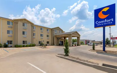 Comfort Inn & Suites Ponca City near Marland Mansion