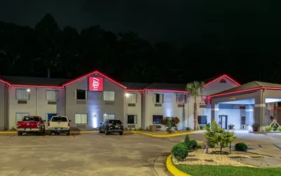 Red Roof Inn & Suites Carrollton, GA–West Georgia