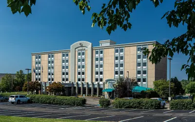 DoubleTree by Hilton Pittsburgh Airport