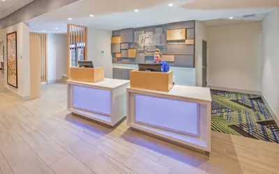 Holiday Inn Express & Suites Indianapolis NW - Zionsville, an IHG Hotel