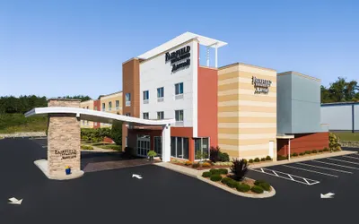 Fairfield Inn & Suites by Marriott London