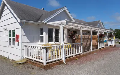 Boardwalk Cottages